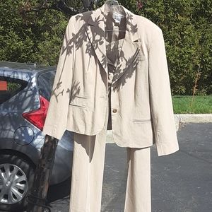 Worthington pin strip 2 piece suit